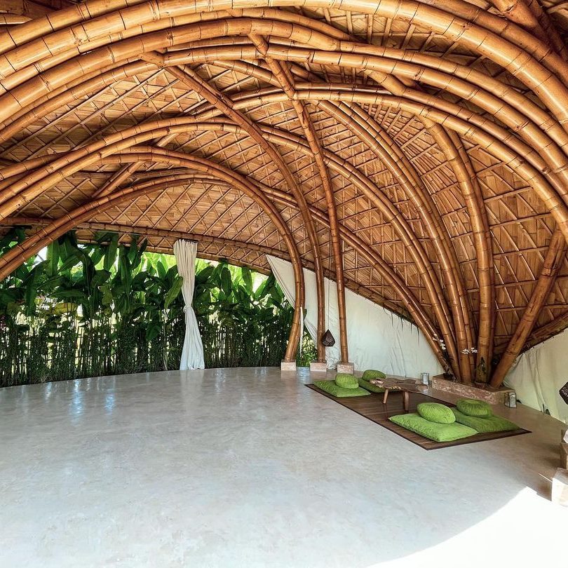 Earth Construction Bali - Lime Floor - Earth Ship