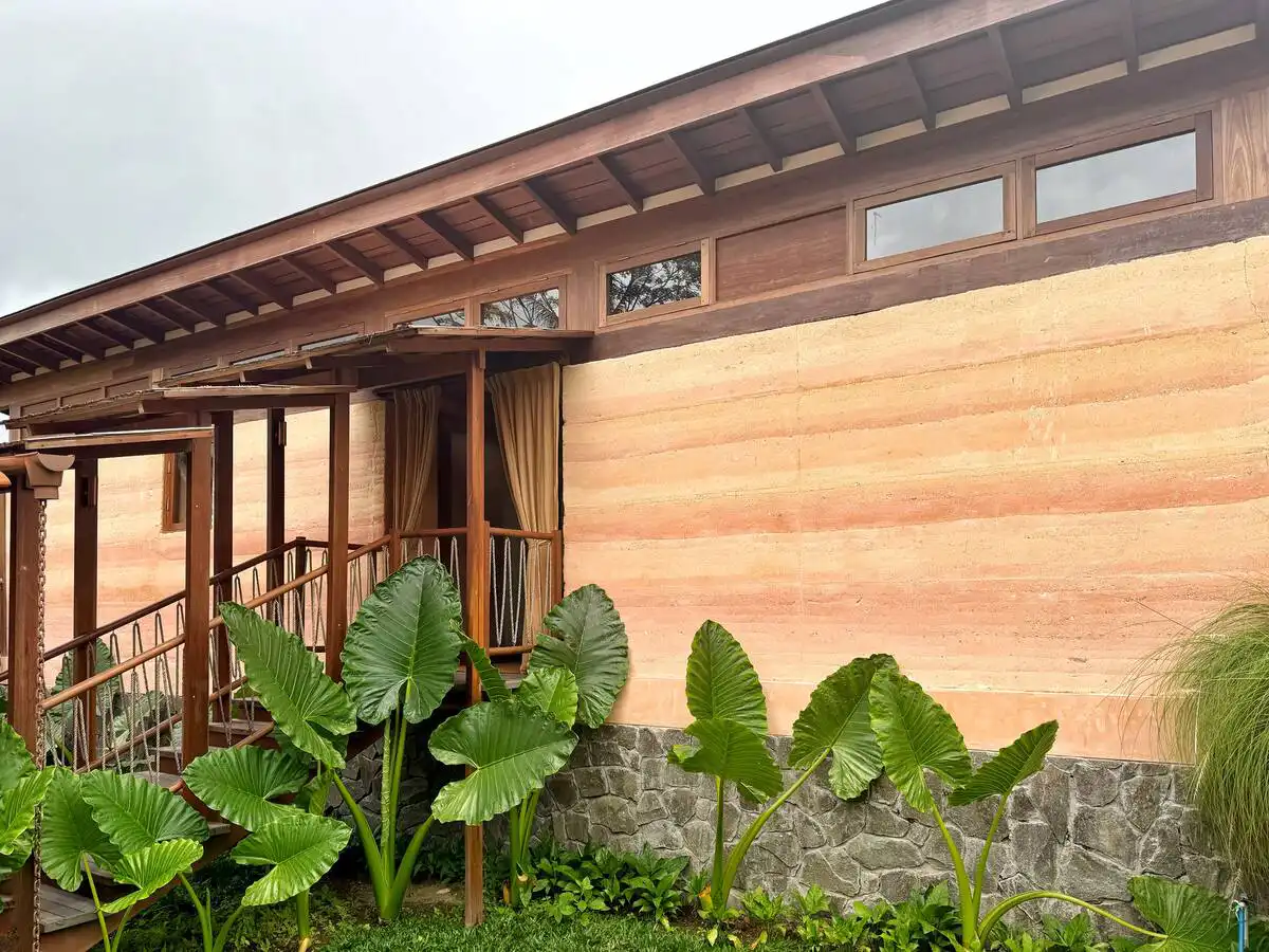 rammed earth by Earth Construction Bali
